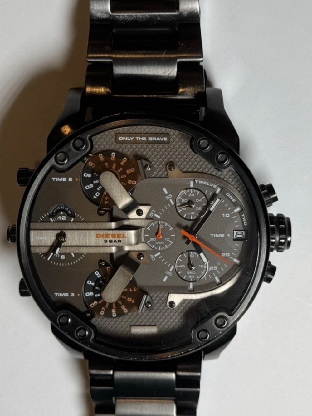Diesel “Only the Brave” Watch Quartz Date Gunmetal Stainless Steel Bracelet 57mm